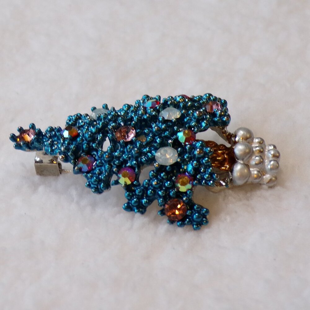 Blue Rhinestone Holiday Tree Pin Brooch - Picture 3 of 8
